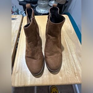 Sonoma Brown Ankle Boots